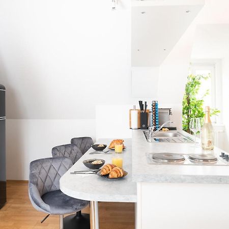 דירות Comfy Downtown Loft - Self Check-In - Centre Of גראץ מראה חיצוני תמונה